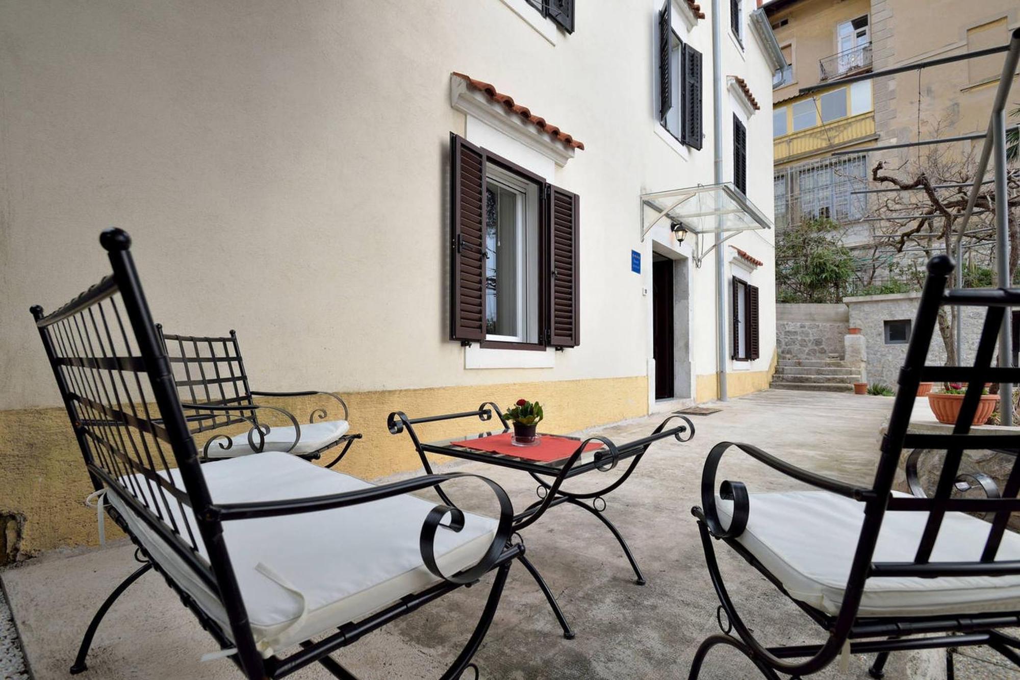 Apartment Opatija Lavanda Esterno foto